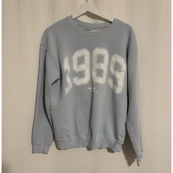 Taylor Swift Tops - Taylor Swift Sweatshirt Small Gray 1989 Crew Neck Gray
